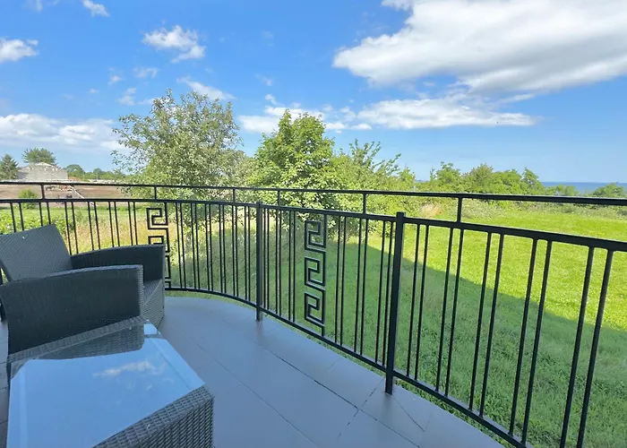 Blekitna Przystan - Z Widokiem Na Zatoke Penzion Swarzewo